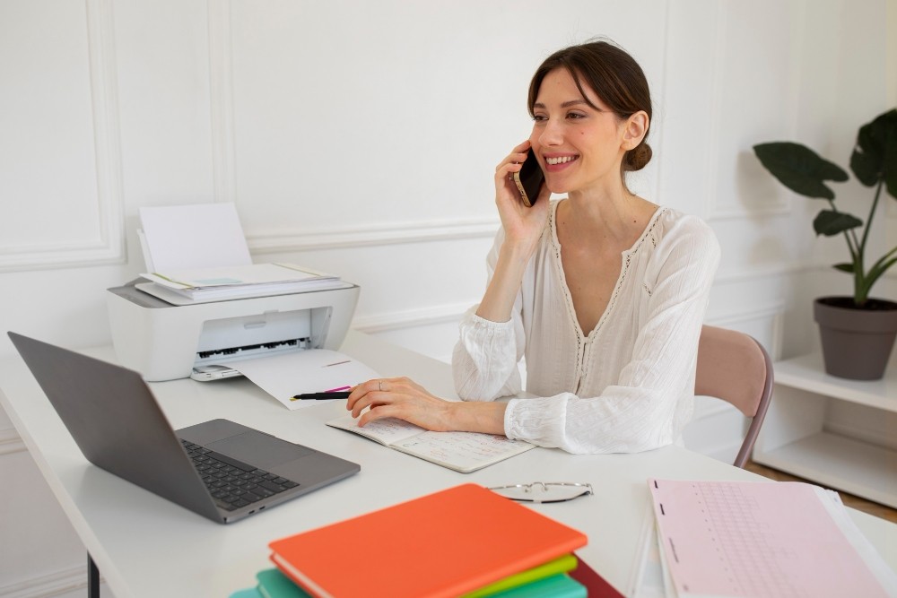 La formation d’assistante administrative : un tremplin vers votre avenir professionnel
